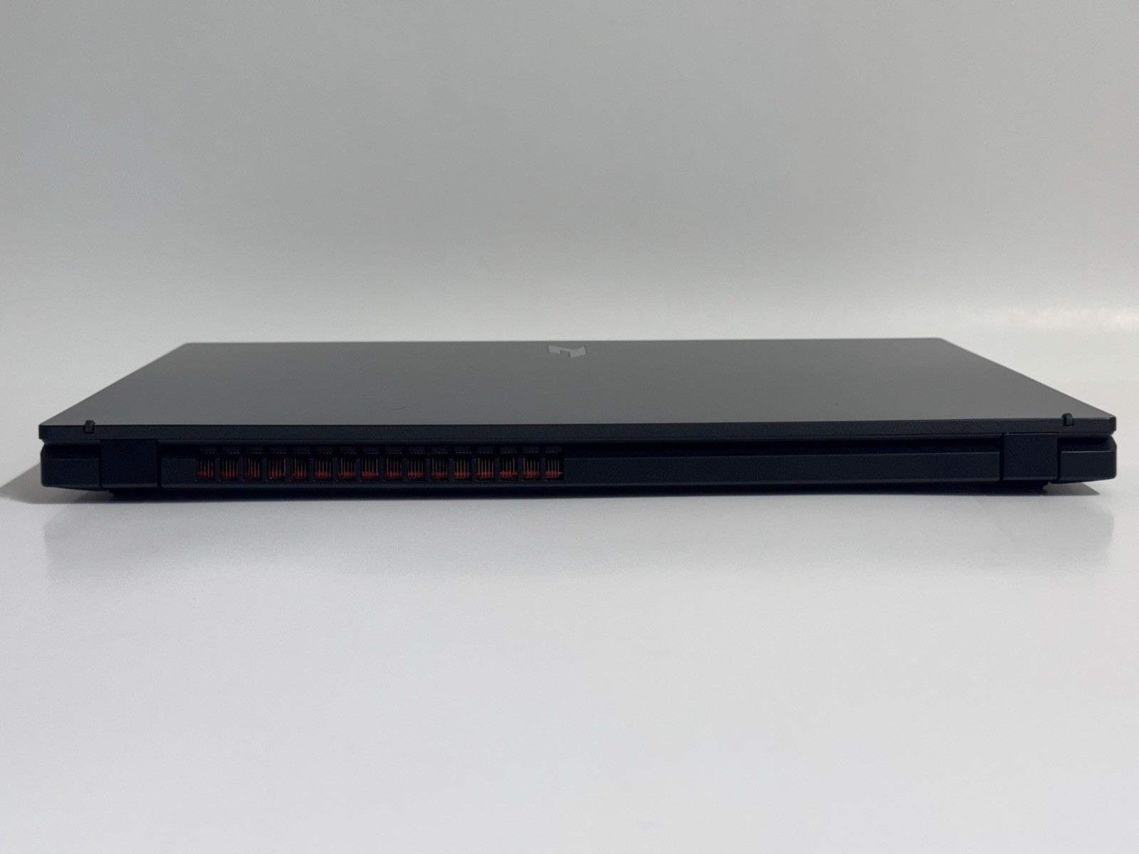 Acer Nitro V 15 ANV15-52 15.6″ 144Hz i5-13420H 2.1GHz 32GB DDR5 512GB RTX 4050