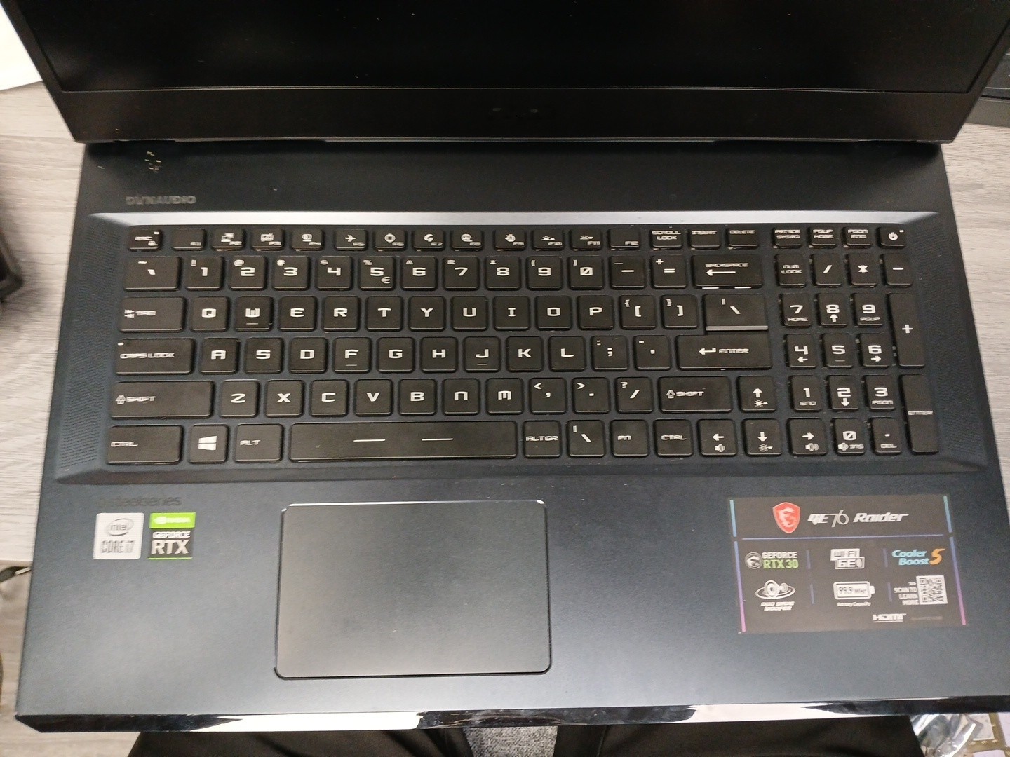 MSI Raider 15 15.6″ – i7 – 32GB – No Drives – Parts 14
