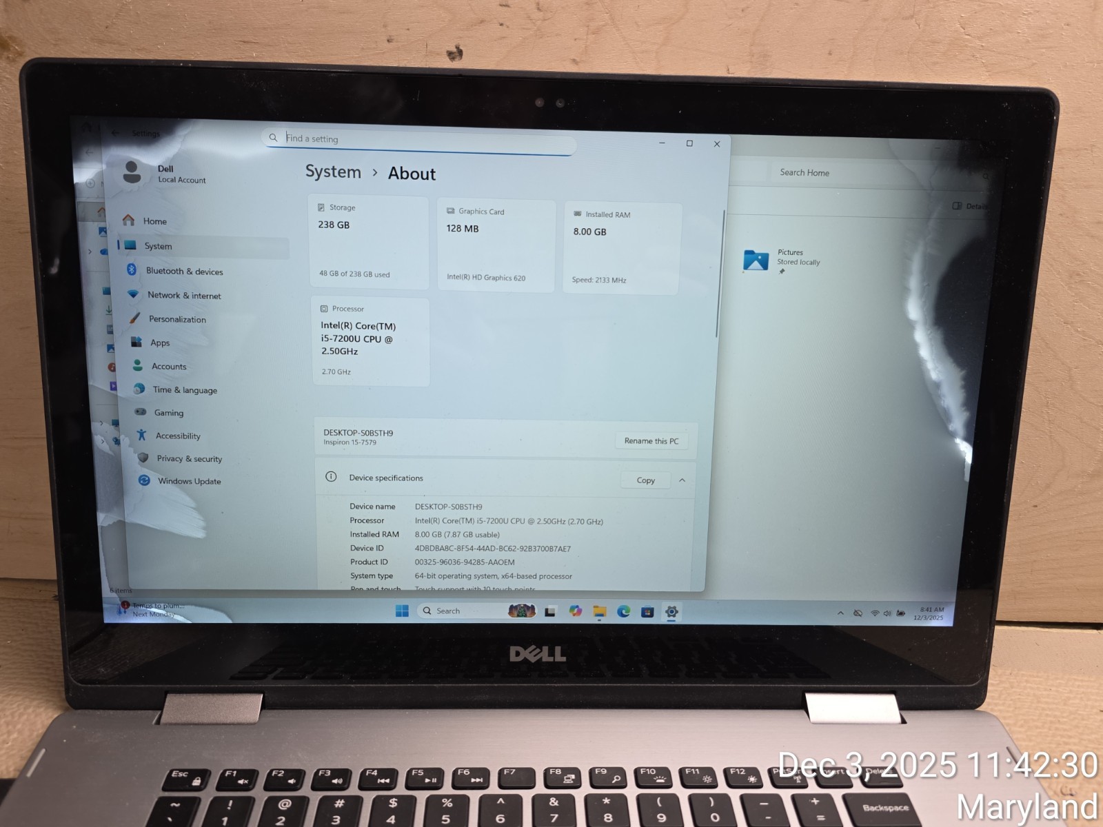 Dell Inspirion 15 7000 Series i5 8GB RAM,240 GB SSD win11 home PLEASE READ