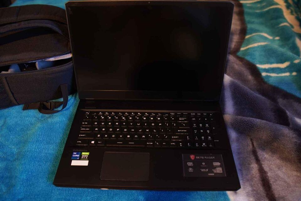 MSI GE76 Raider Gaming Laptop i7 11800H RTX 3060 144Hz (Specs In Description)