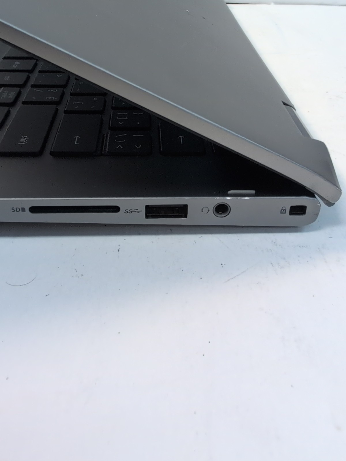 🔥 Dell Inspiron 5400 2in1 Touch Laptop i7-1065G7/8GB/ 500GB NVMe/win11 (READ)-