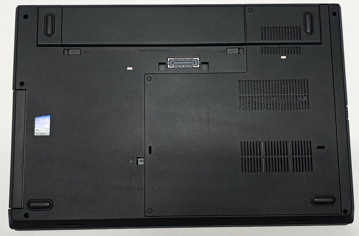 Lot of 2 Lenovo ThinkPad E560/L560 i3&i5-6th Gens 8GB RAM No HDD No OS MC098*!