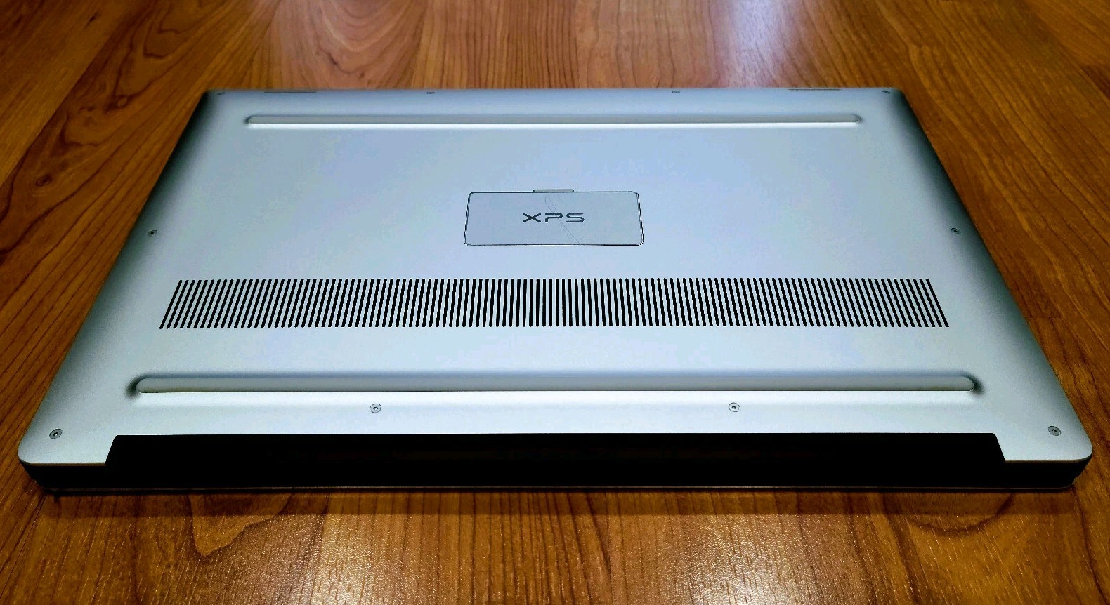 DeLL XPS 15 / Core i7 CPU / Nvidia GPU / 2TB SSD / 32GB Ram / Thunderbolt
