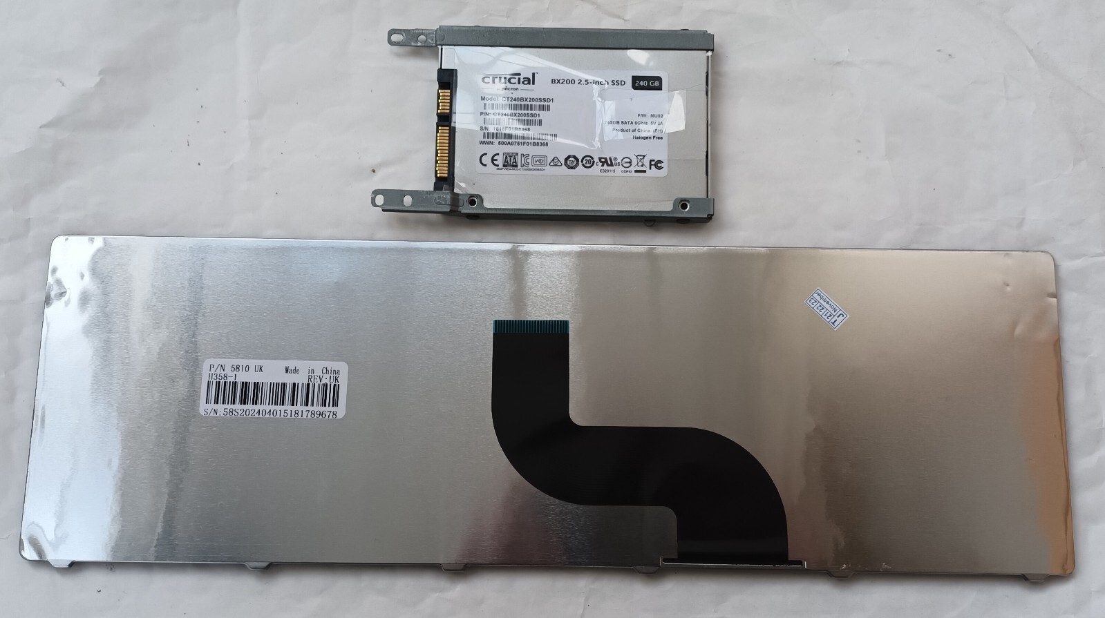 Acer Aspire 5250 Laptop Notebook 15.6″ 4GB 240GB SSD Windows 10 & Extra Casing