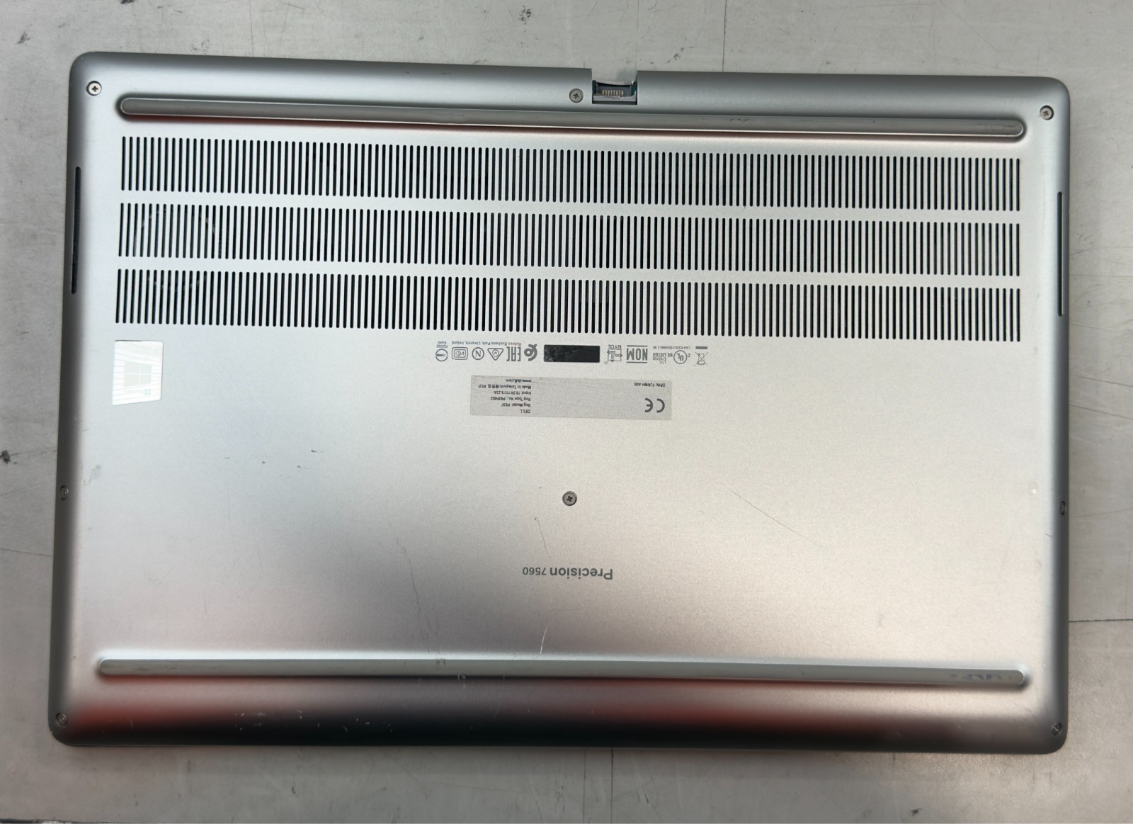 Dell Precision 7560 i7-11850H / 32GB RAM / A3000 / NO SSD -RL6055