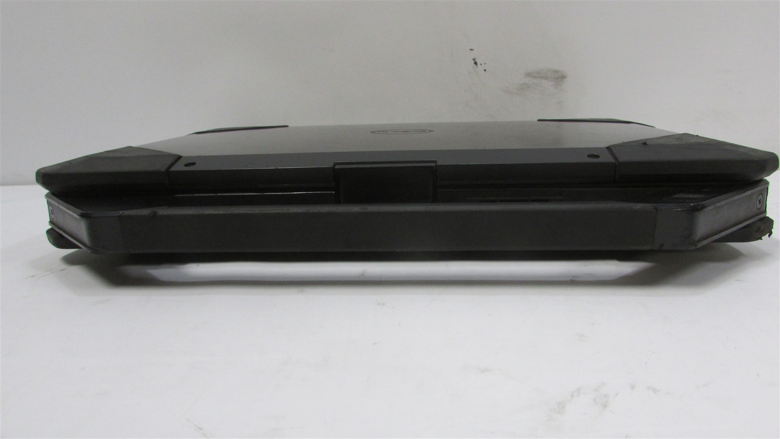 Dell Latitude 5414 i5-6300U 2.4GHz 8GB RAM 250GB m.2 14″ Windows 10 Pro COSM DMG
