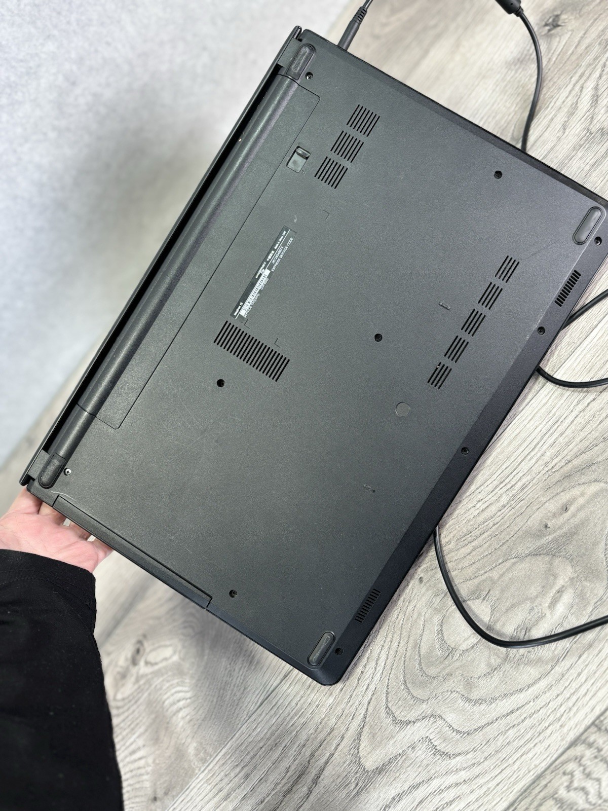 Dell Inspirion PARTS BATTERY IS NO GOOD Model 15-3552