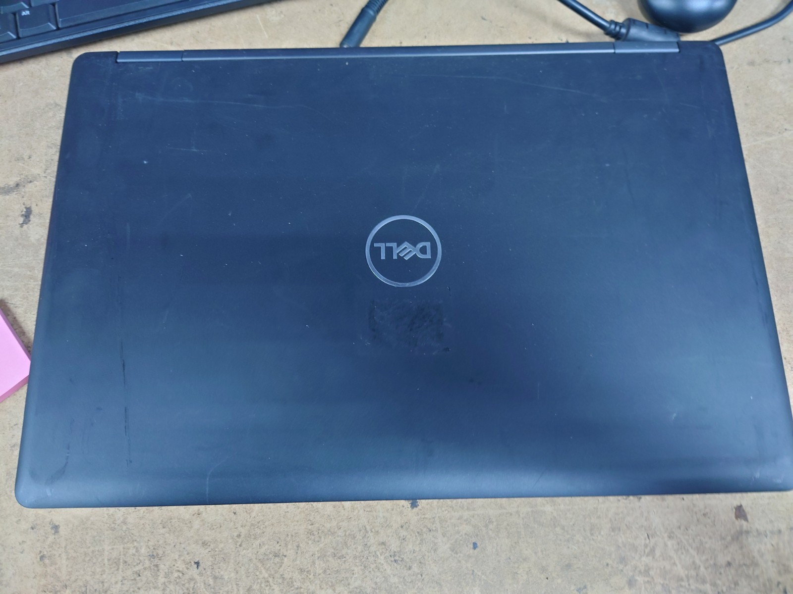 Dell Latitude 5590 15.6″ FHD i7-8650U 8GB RAM No OS/SSD