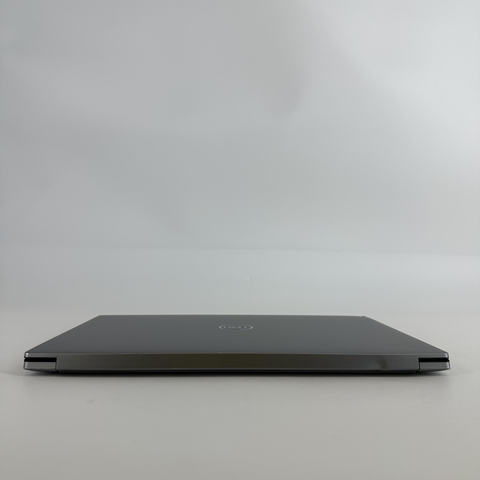 Dell Precision 5570 15.6 FHD+ 2.3GHz i7-12700H 32GB 512GB RTX A1000 BENT FRAME