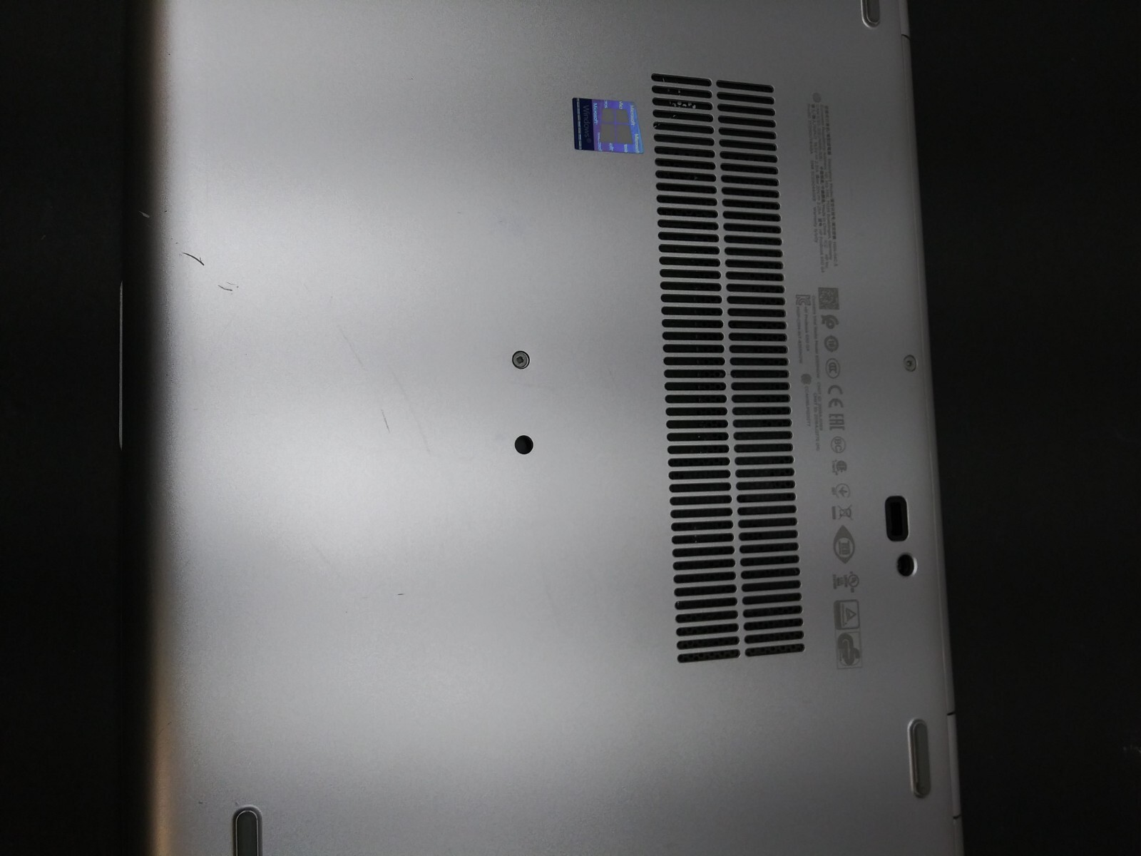 hp probook 650 g4 15.6″ | i5-8250U@1.6GHZ | 8GB RAM | NO OS/CHARGER/HDD