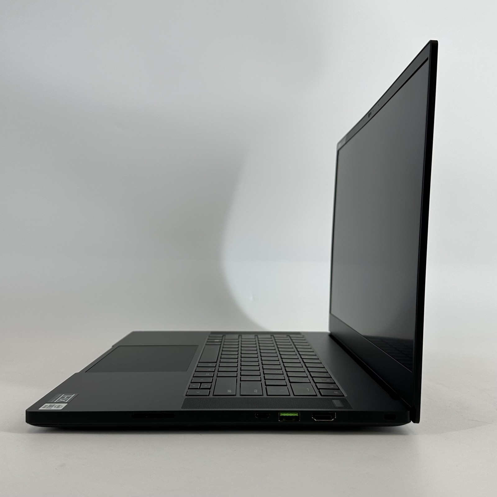 Razer Blade 15 Advanced 2K i7-10875H 2.30GHz 32GB 1TB/1TB RTX 3070 Excellent