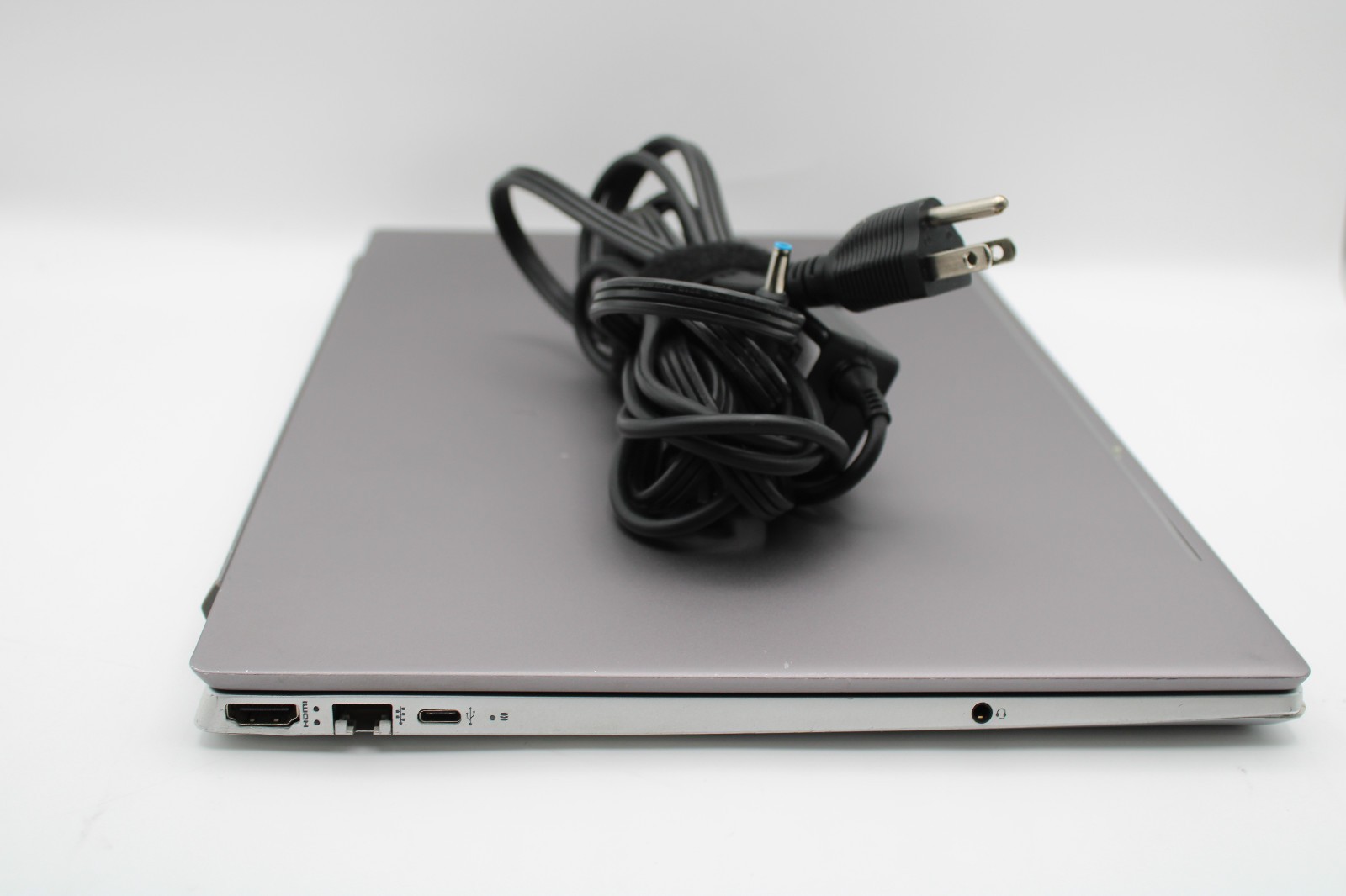 HP Pavilion 15-cs0064st i7-8550U @ 1.8 GHz 16GB RAM 500GB SSD W11H