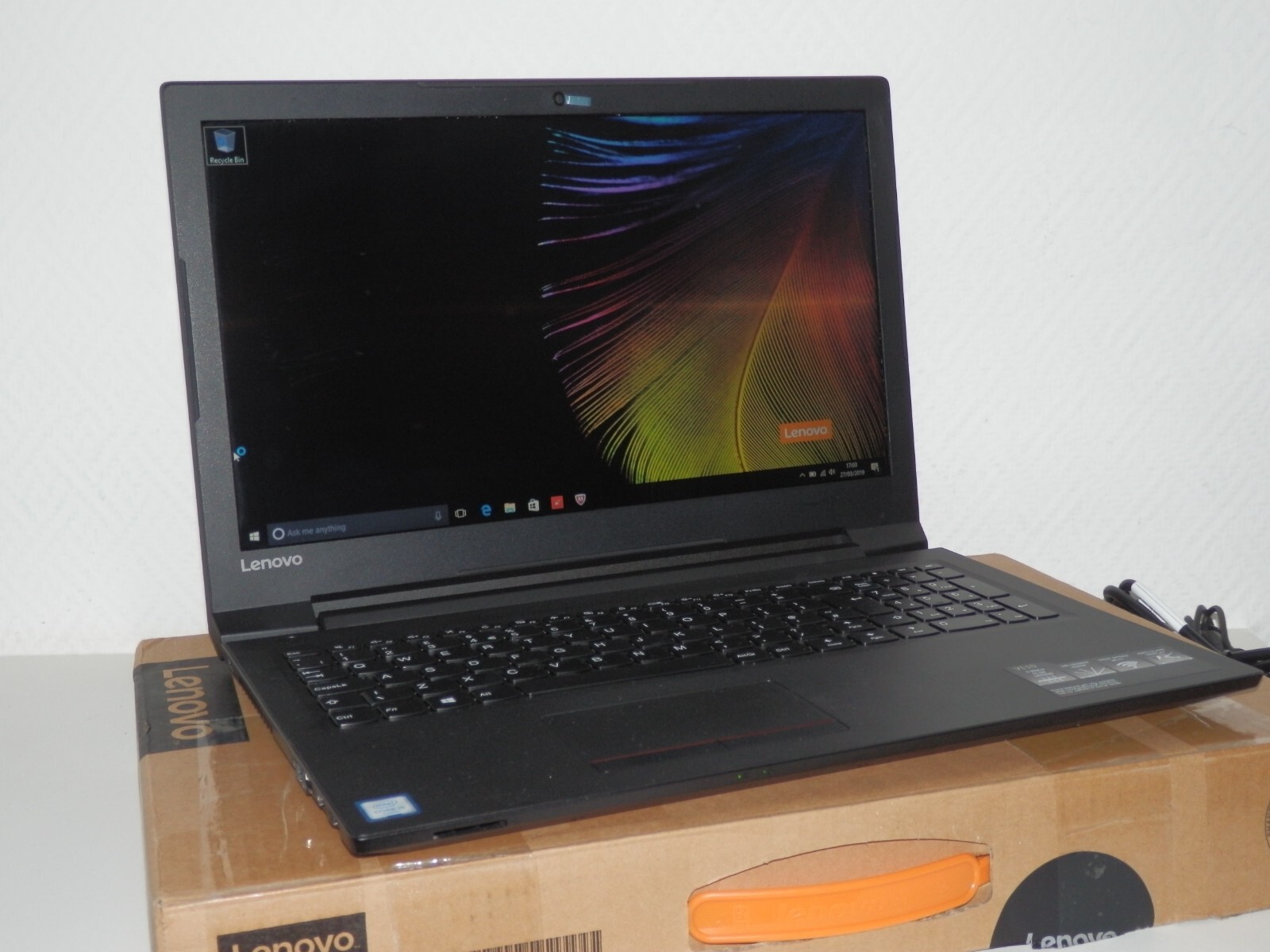 Lenovo V110-15ISK, Intel i5-6200U, 8GB Ram, 500GB HDD, 15.6″ inch HD, HD 520 ORIGINAL BOX