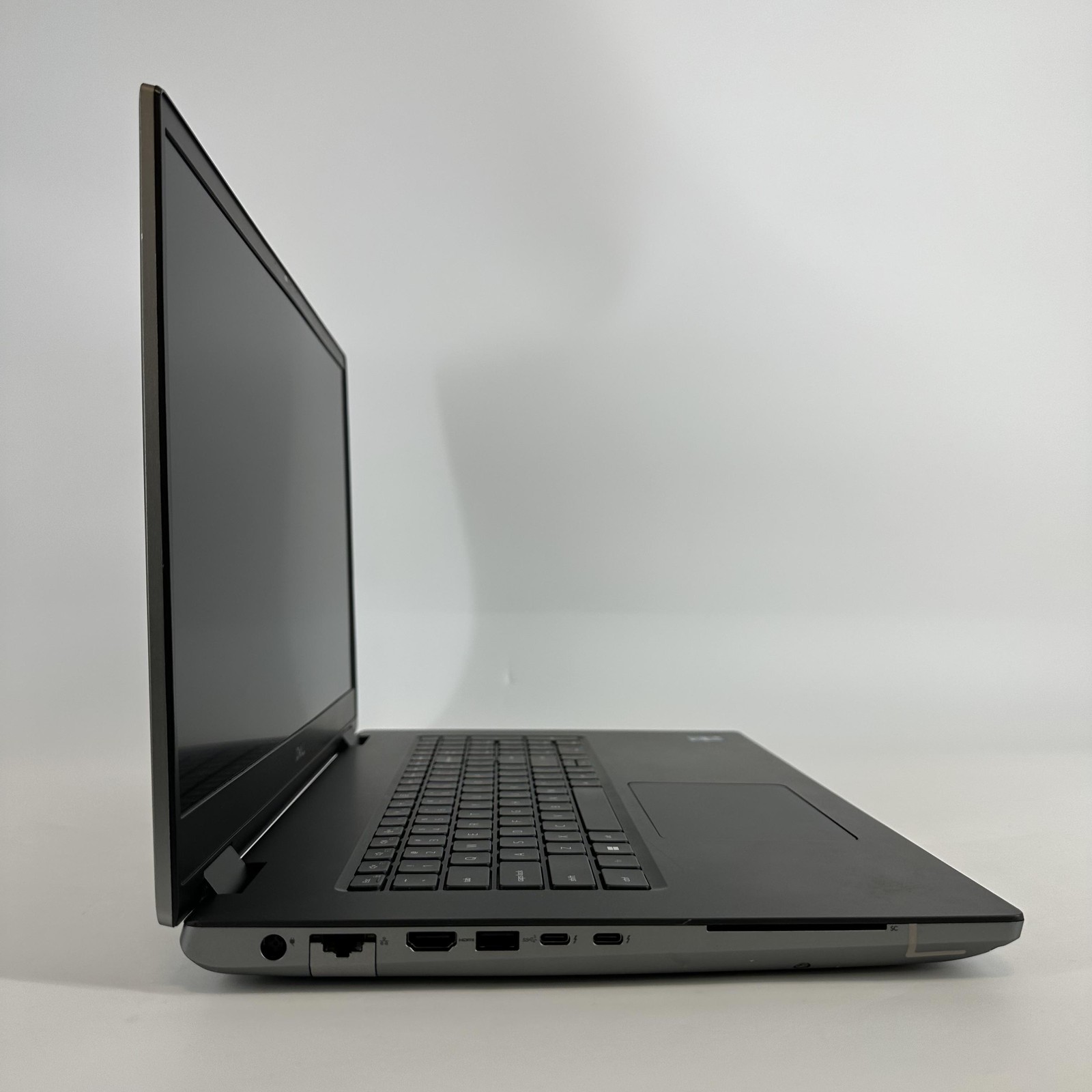 Dell Precision 7780 17.3 FHD 2.2 GHz i9-13950HX 64GB 512GB SSD RTX 4000 Ada