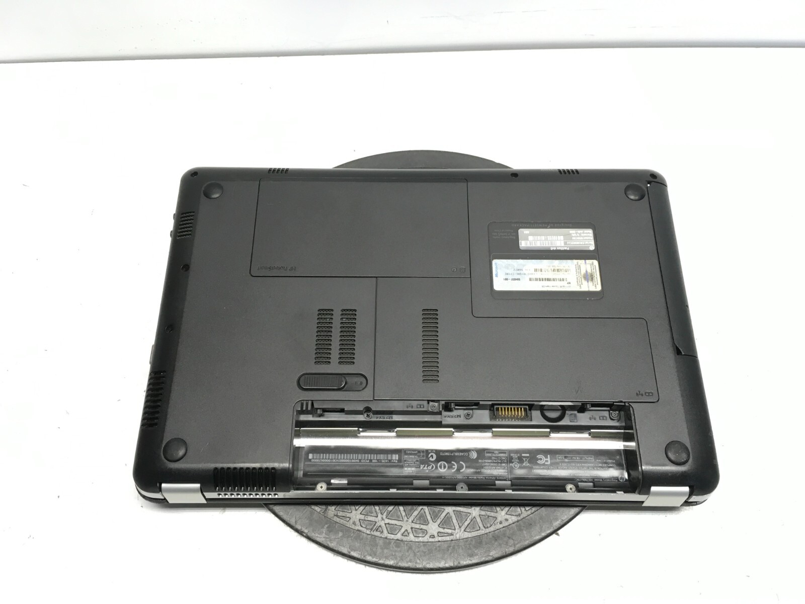 HP Pavilion DV5T-2000 Intel Pentium P6000 1.87GHz 4 GB NO HDD No Batt
