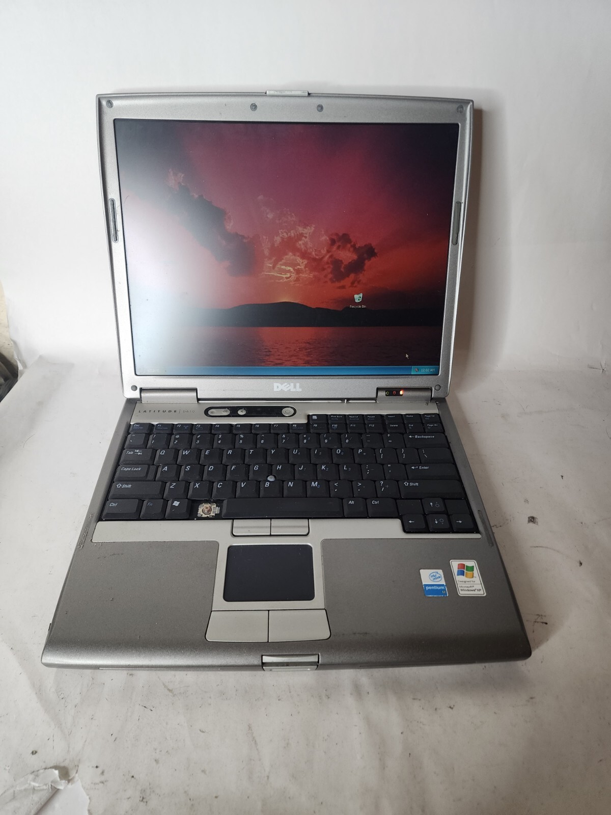 Dell Laptop Latitude D610 Model PP11L 80GB HDD Pentium M Tested Please Read