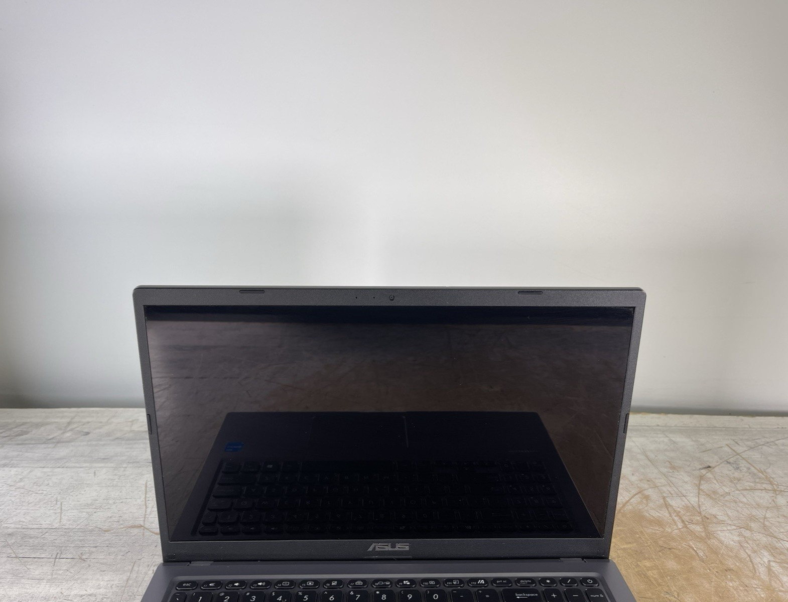 ASUS VIVOBOOK X515EAU i3-1115G4 @ 3.00GHz, 8GB RAM, NO HDD/OS