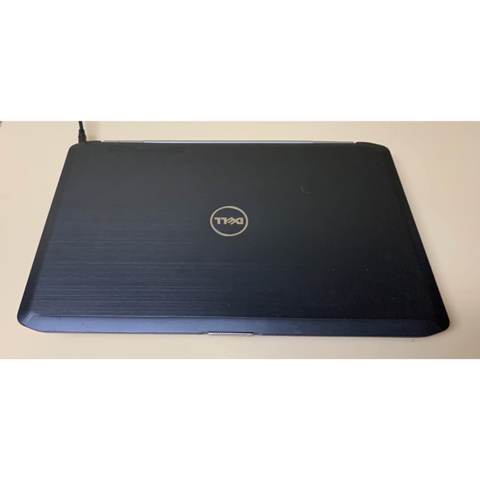 Dell Latitude E5520 Core i3-2350 @ 2.30GHz-4GB Ram-250GB HHD -Windows 10 pro 64