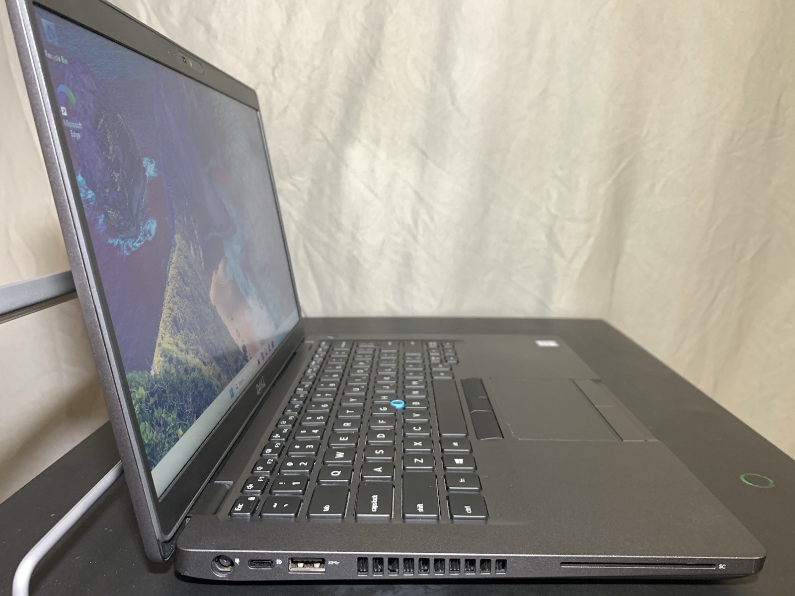 Dell Latitude 5400 i5-8365U 8GB 256GB SSD Win11 14in Black