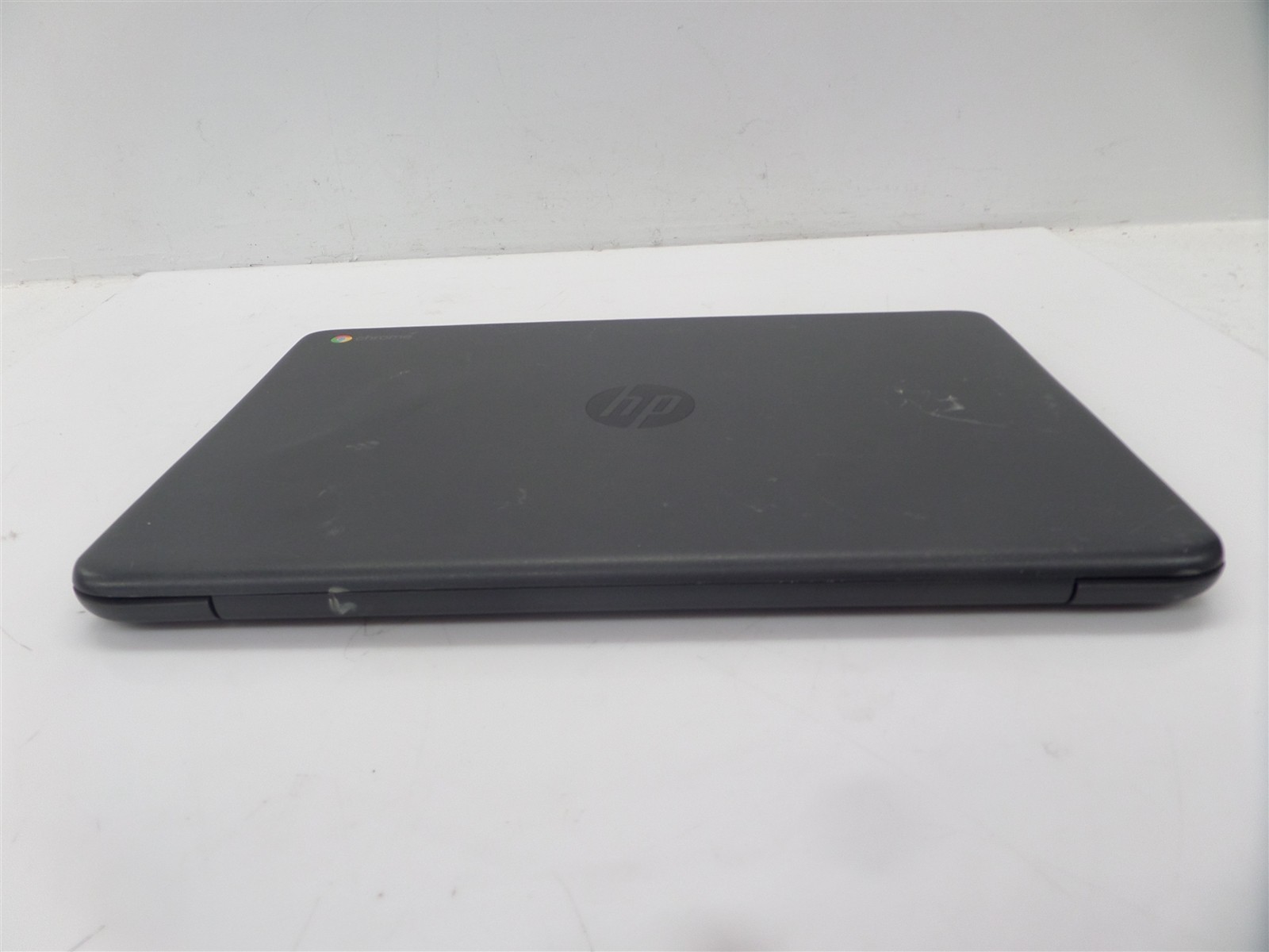 HP 14″ Chromebook 14A G5 16GB eMMC 7CZ87UT#ABA – Broken Left USB Port