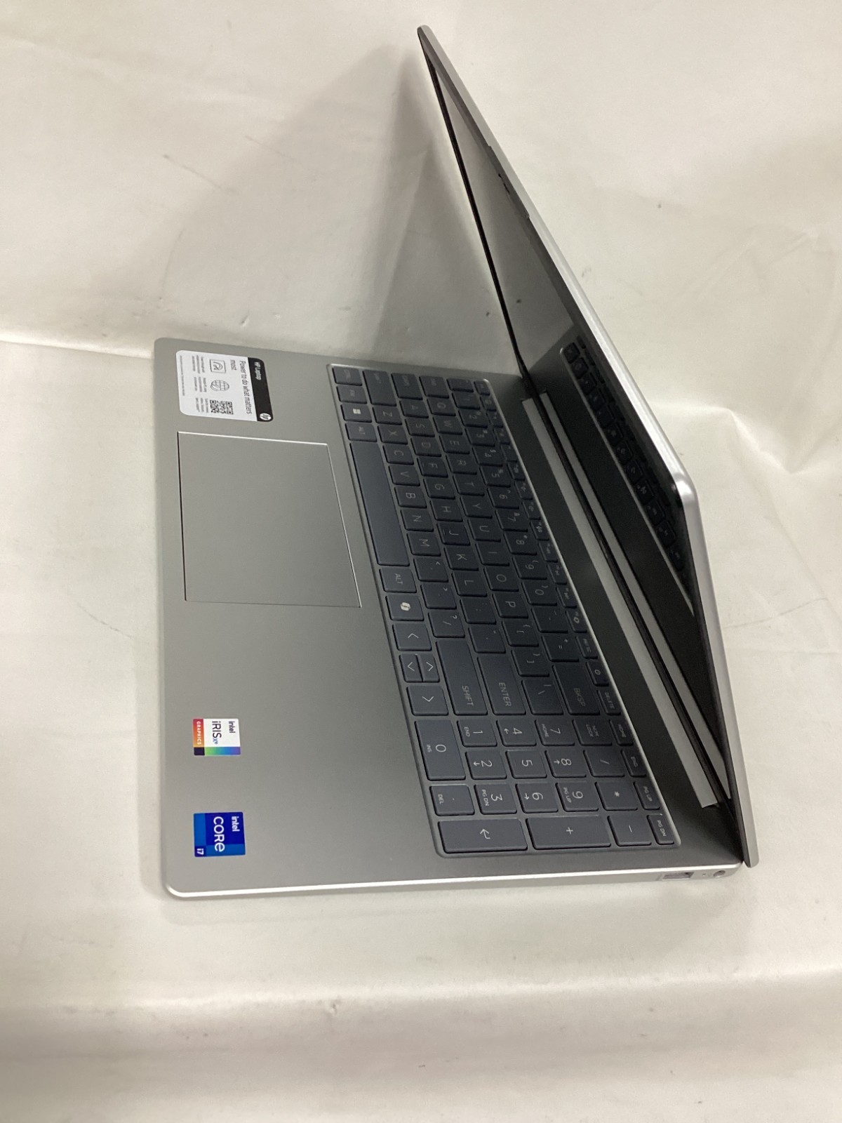 HP 15.6″ FHD Touchscreen AI Laptop Intel Core i7-1355U 16GB RAM 1TB SSD Iris Xe