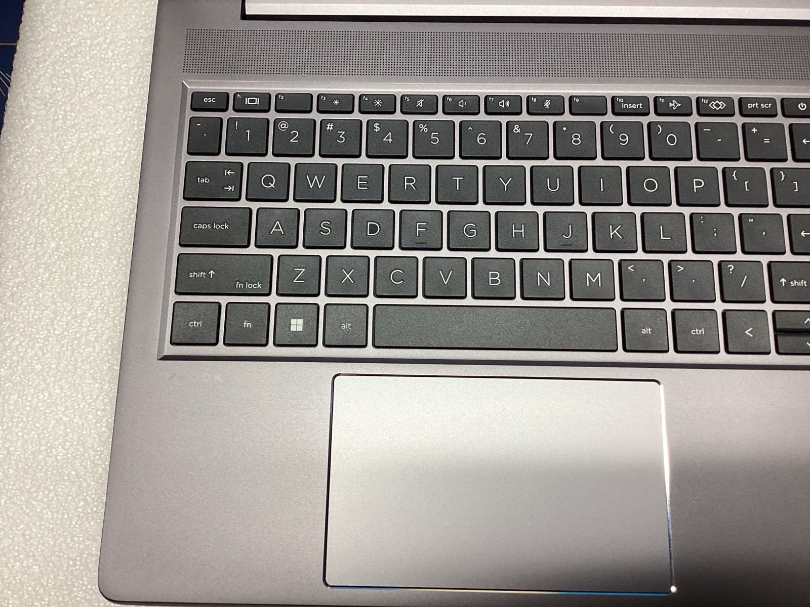 HP ZBook Power 15.6″ G10 A Touch AMD Ryzen 9 Pro 7940HS 4.0GHz 32GB 512GB M.2