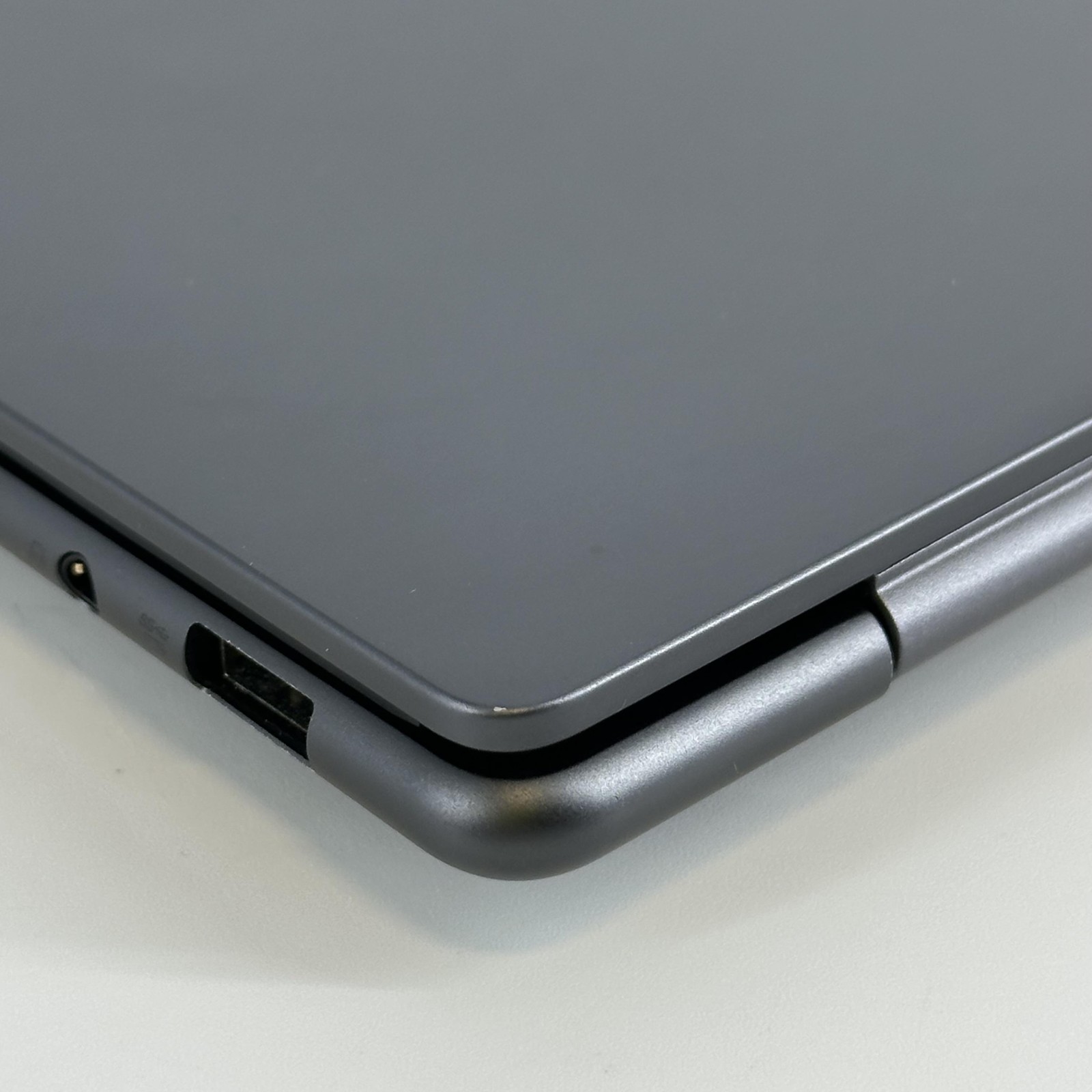 Lenovo Slim Pro 7 14 QHD+ TOUCH 3.2 GHz Ryzen 7 7735HS 16GB 512GB SSD RTX 3050