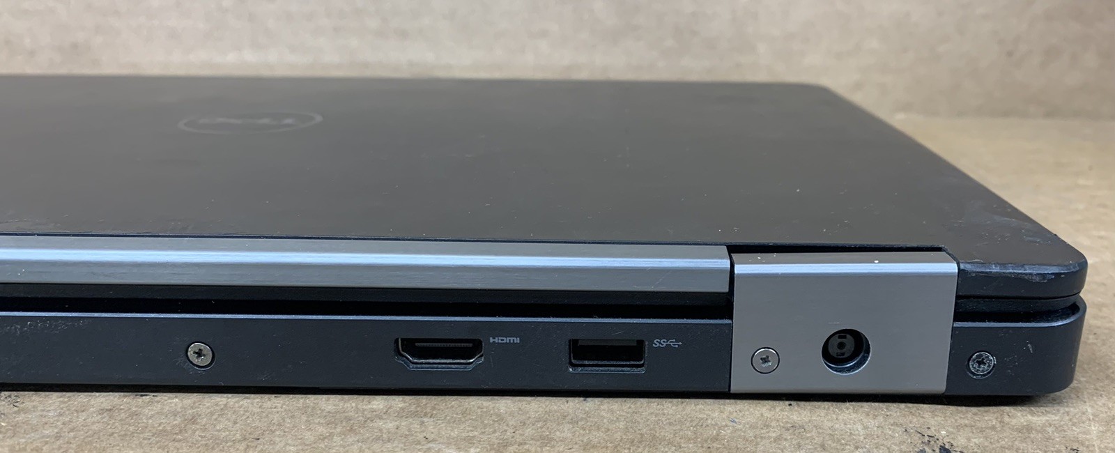 Dell Precision 3510 15.6” Intel Core i7-6820HQ 8GB DDR4 RAM 500GB SSD WIN 10P
