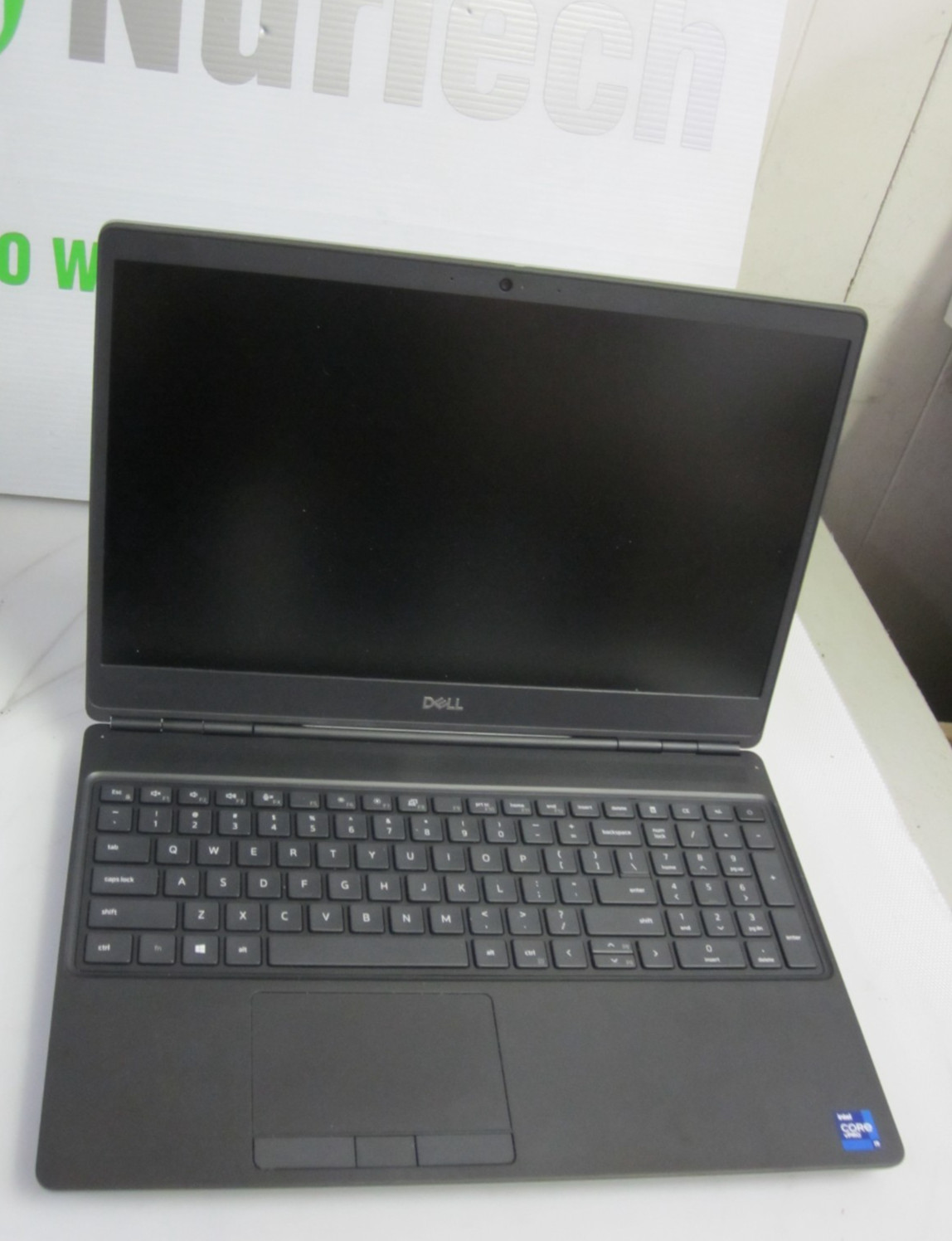 Dell Precision 7560 i9-11950H 2.60GHz 32GB 2TB UBUNTU Laptop + AC