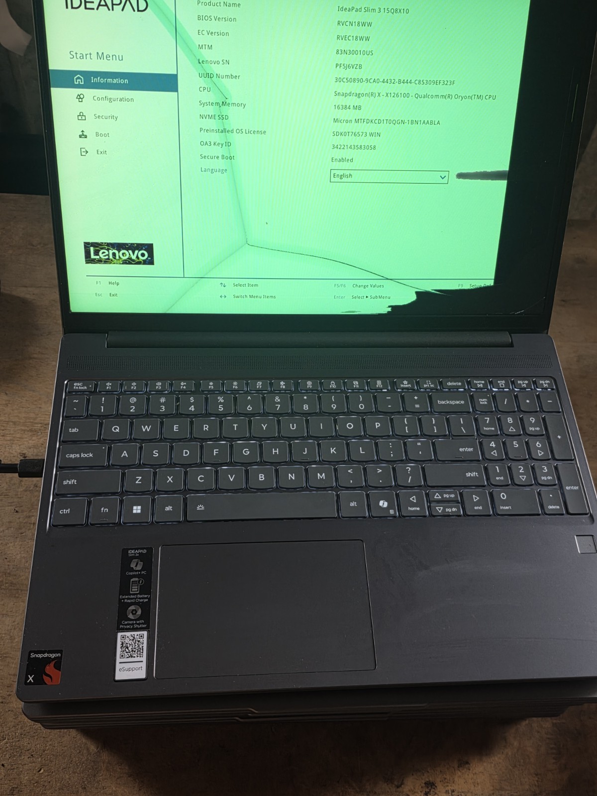 Lenovo IdeaPad Slim 3x 15Q8X10 | Snapdragon X | 16GB RAM | 1TB Lcd Lotx8