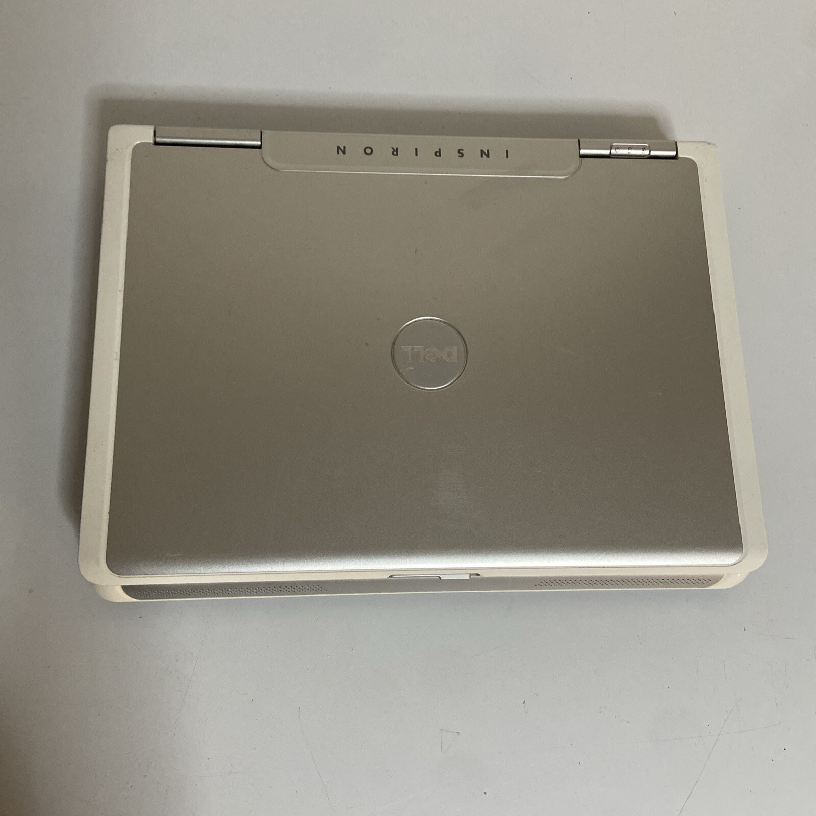 Dell Inspiron 1501 Laptop Amd Athlon 64 X2 1.3GB RAM 60gb HDD WinXP NO CHARGE