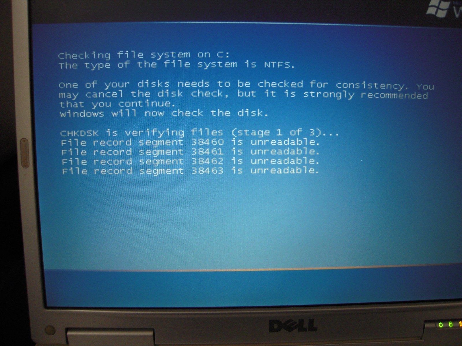DELL INSPIRON 6K 15.4″ LCD WINDOWS XP INTEL CENTRINO CHIP (FOR PARTS OR REPAIR)