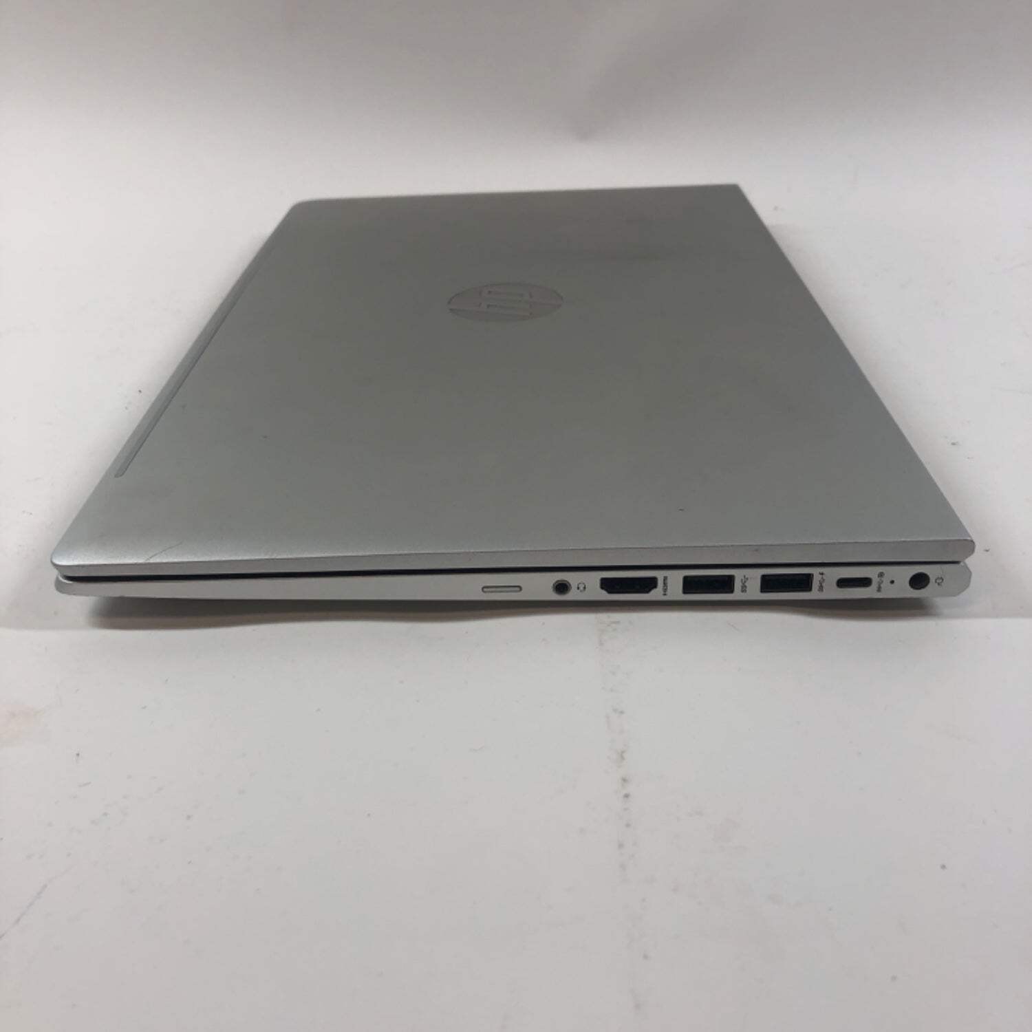 HP ProBook 450 G9 15.6″ i5-1235u 1.3GHz 8GB RAM 256GB SSD