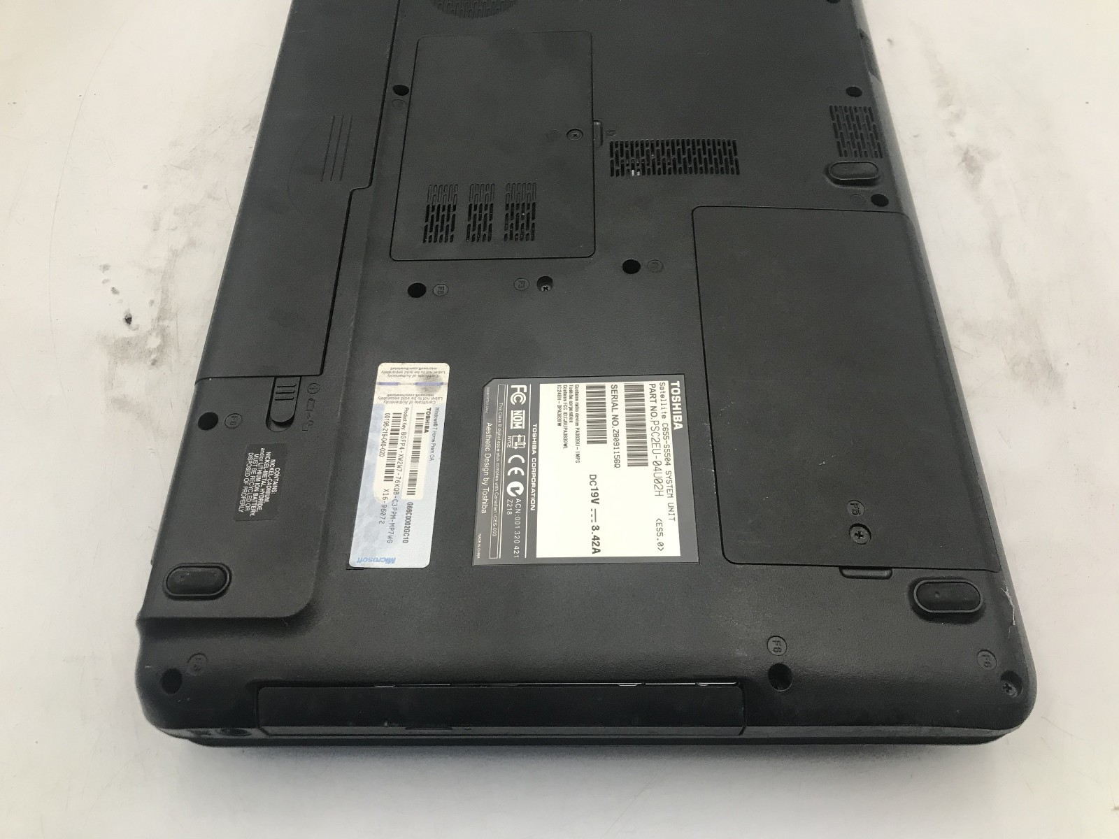 TOSHIBA SATELLITE C655 S5504 – BOOTS TO BIOS – INTEL PENTIUM B960 – 2GB RAM – BB