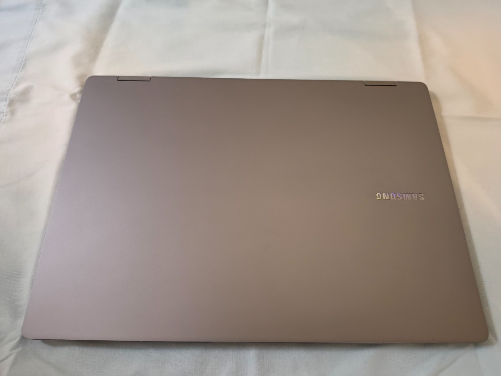 Samsung GalaxyBook4 Pro 360 15.6″ Intel i7-1165G7, 16GB RAM, 1TB SSD