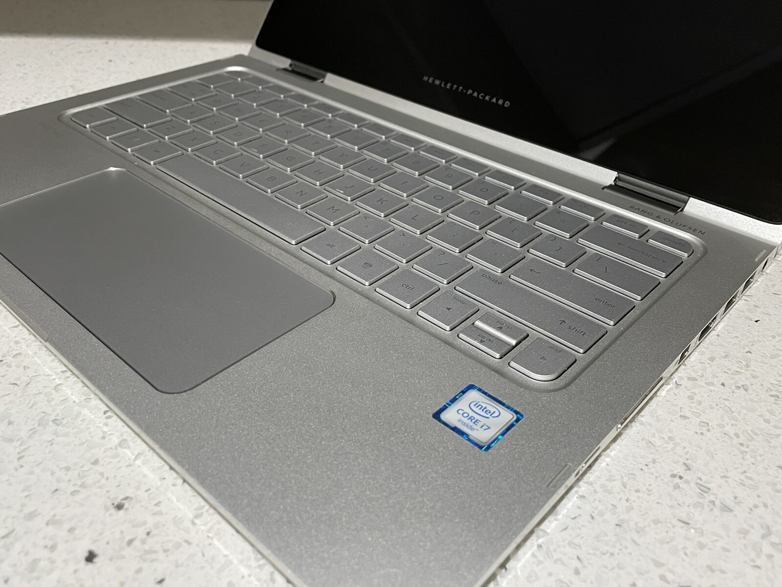 HP Spectre x360 Convertible Laptop 13.3″ Intel i7-6500U 8G 256G SSD Touchscreen