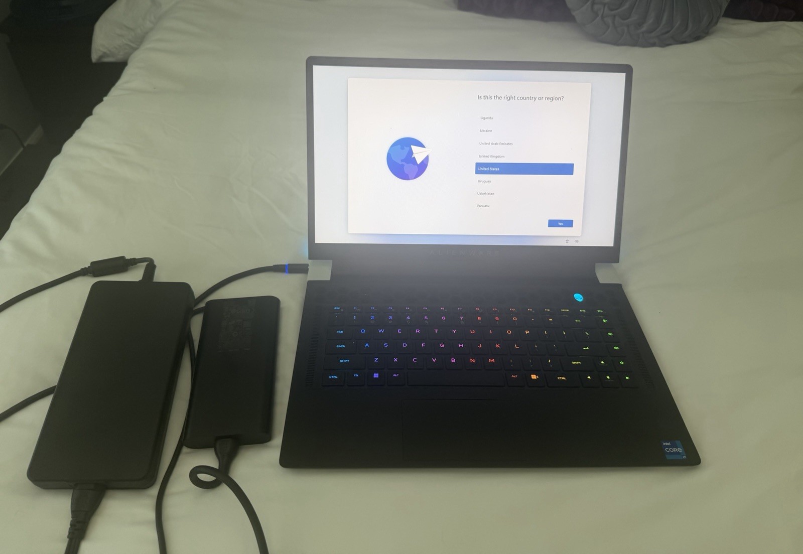Alienware x15 R2 CTO – FHD – i7-12700H – 32GB RAM – RTX 3070Ti – 2TB SSD