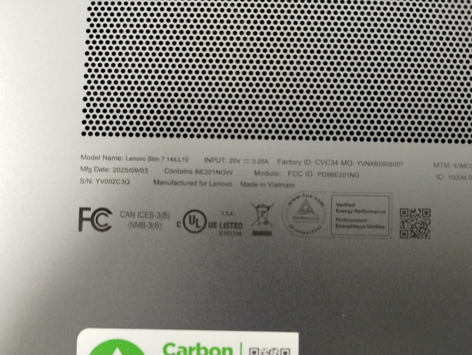 Lenovo Slim 7 14ILL10, Intel Core Ultra 7, 2.20 GHz, 32 GB RAM, 1 TB NVMe SSD