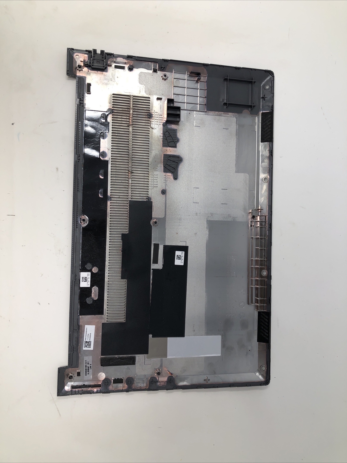 Lenovo ThinkBook 15 G2 ITL Bottom Cover – Top Cover Scratched