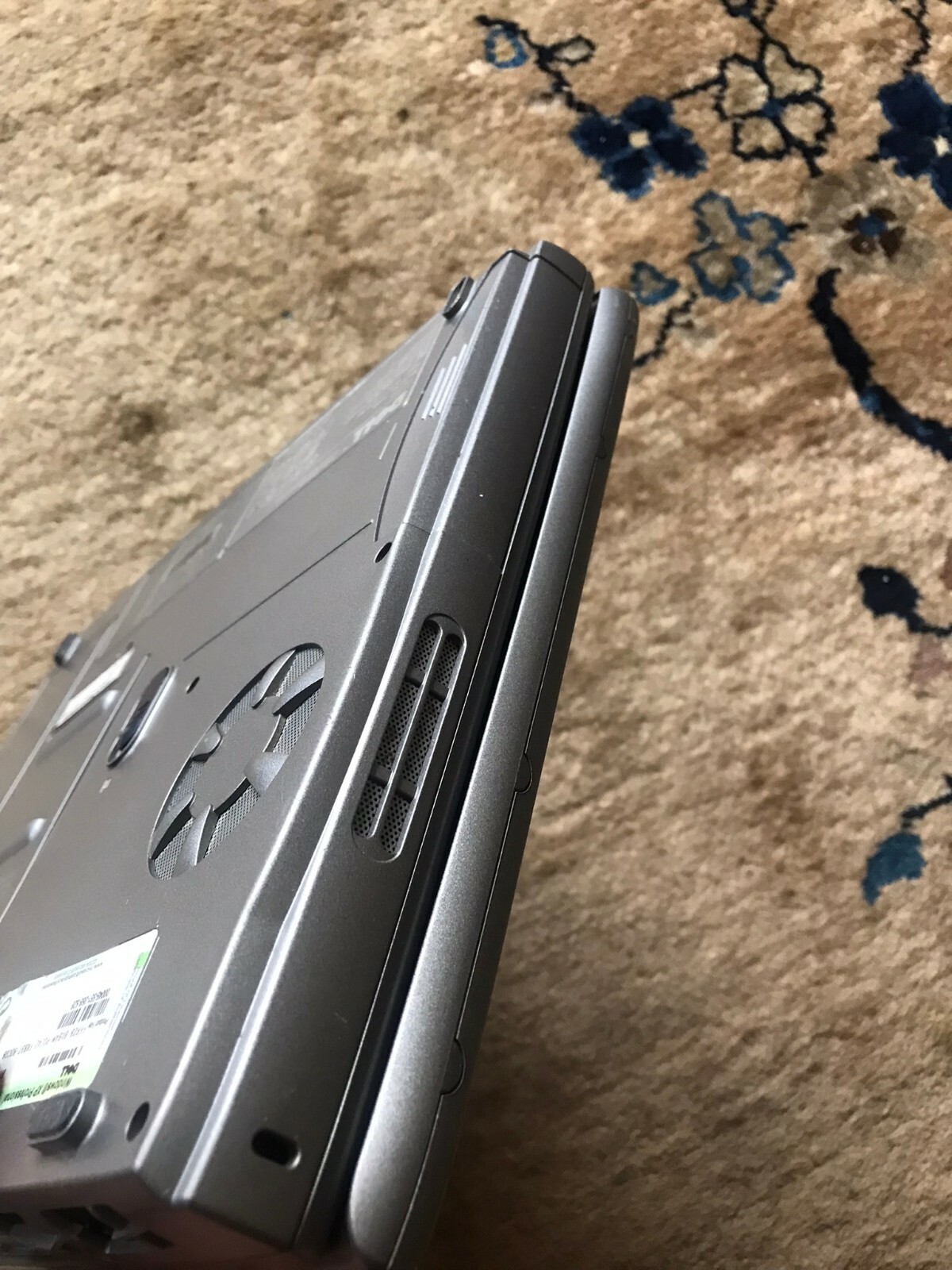 Dell Inspiron Model PP08L No Hard Drive, No power/Charging Cable for Parts Only