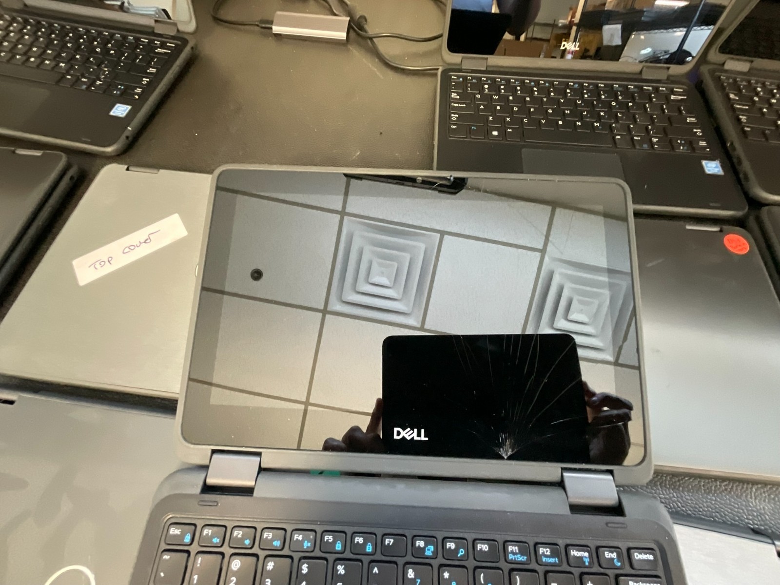 DELL LATITUDE 3190 2 IN 1 11.6 PENTIUM-N5030 CORE 3.1GHz 4GB 256GB SSD LOT OF 28
