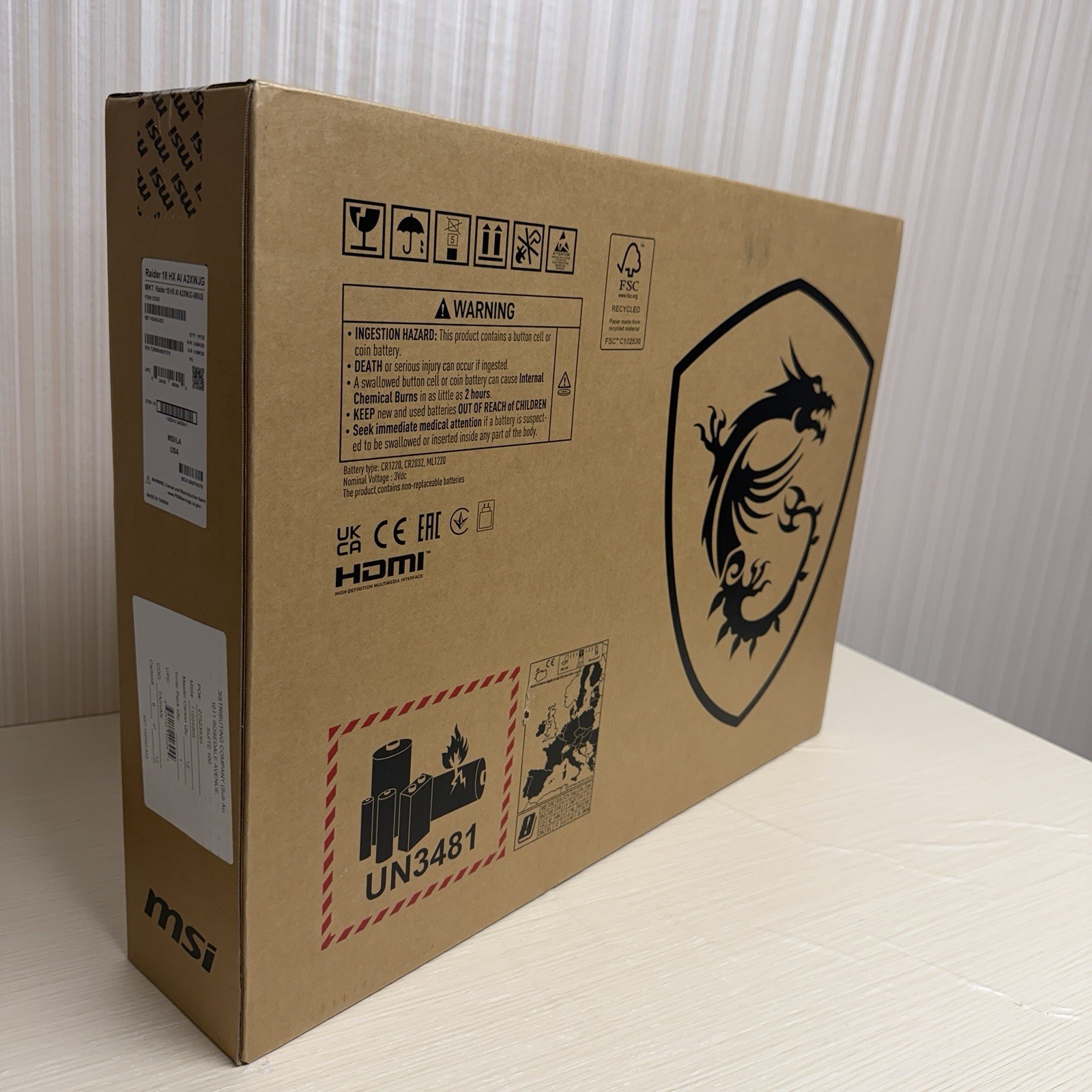 MSI Raider 18 HX AI A2XWJG-069US RTX 5090 Ultra 9 285HX 64GB DDR5 RAM 2TB SSD