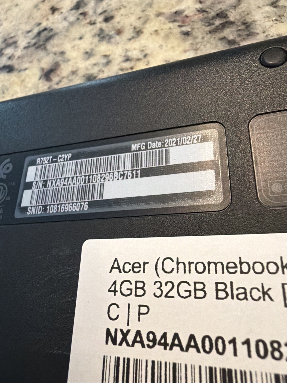 lenovo chromebook R752T 32Gb Clean Fast Shipping Power Cord Touchscreen