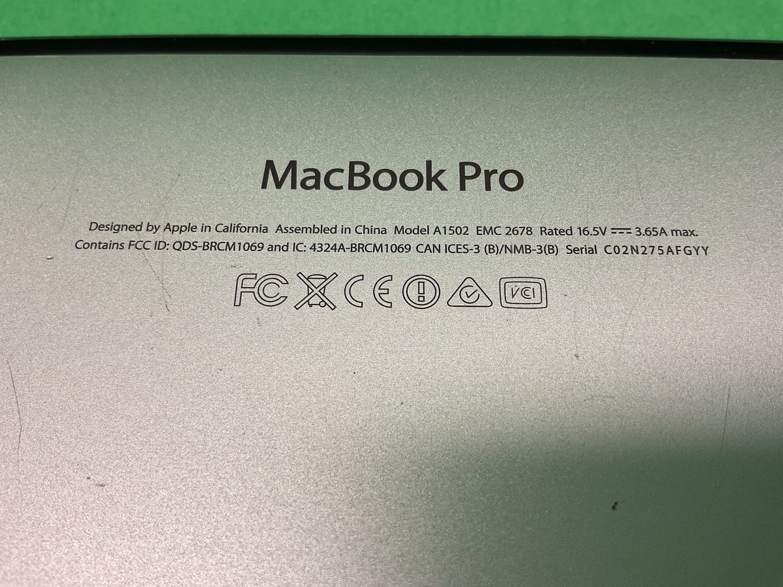 Apple 2013 MacBook Pro A1502 – 13” Laptop – POWERS ON – UNTESTED