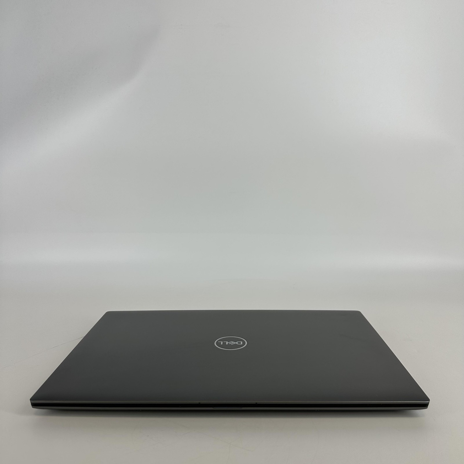 Dell Precision 5680 16 FHD+ 2.5 GHz i7-13800H 32GB 1TB SSD NVIDIA RTX 3500 Ada