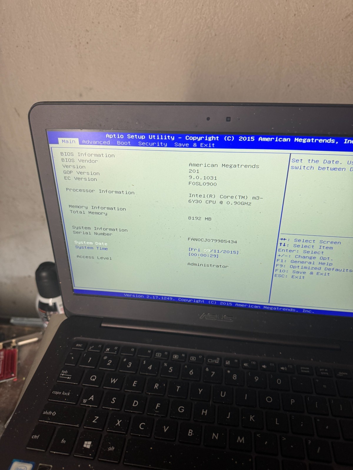 ASUS Laptop UX305C Core M3-6Y30, 8GB RAM, 13″ Laptop for Repair #4644