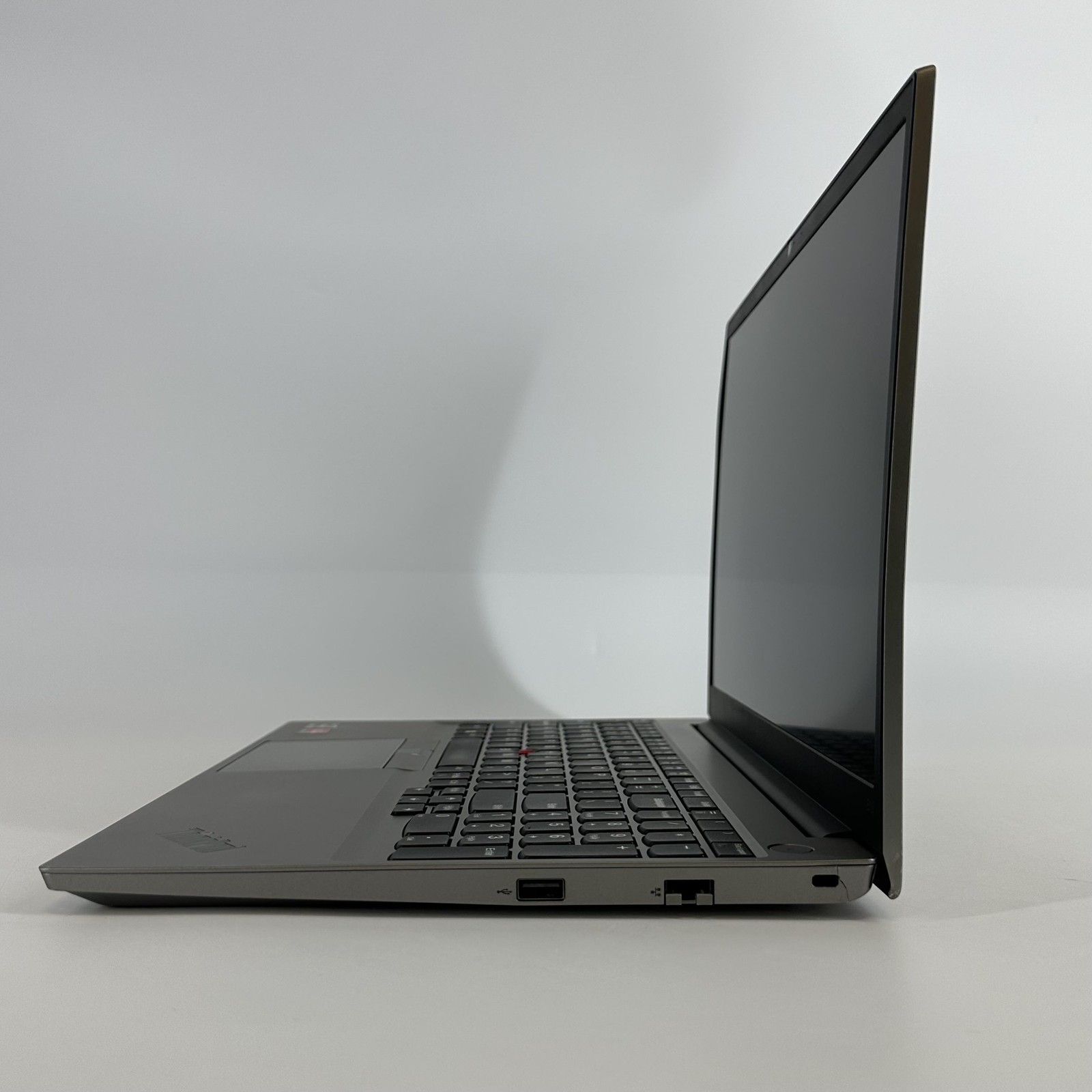 Lenovo ThinkPad E15 Gen 4 FHD 2.0 GHz Ryzen 7 5825U 16GB 512GB SSD FRAME SPLIT