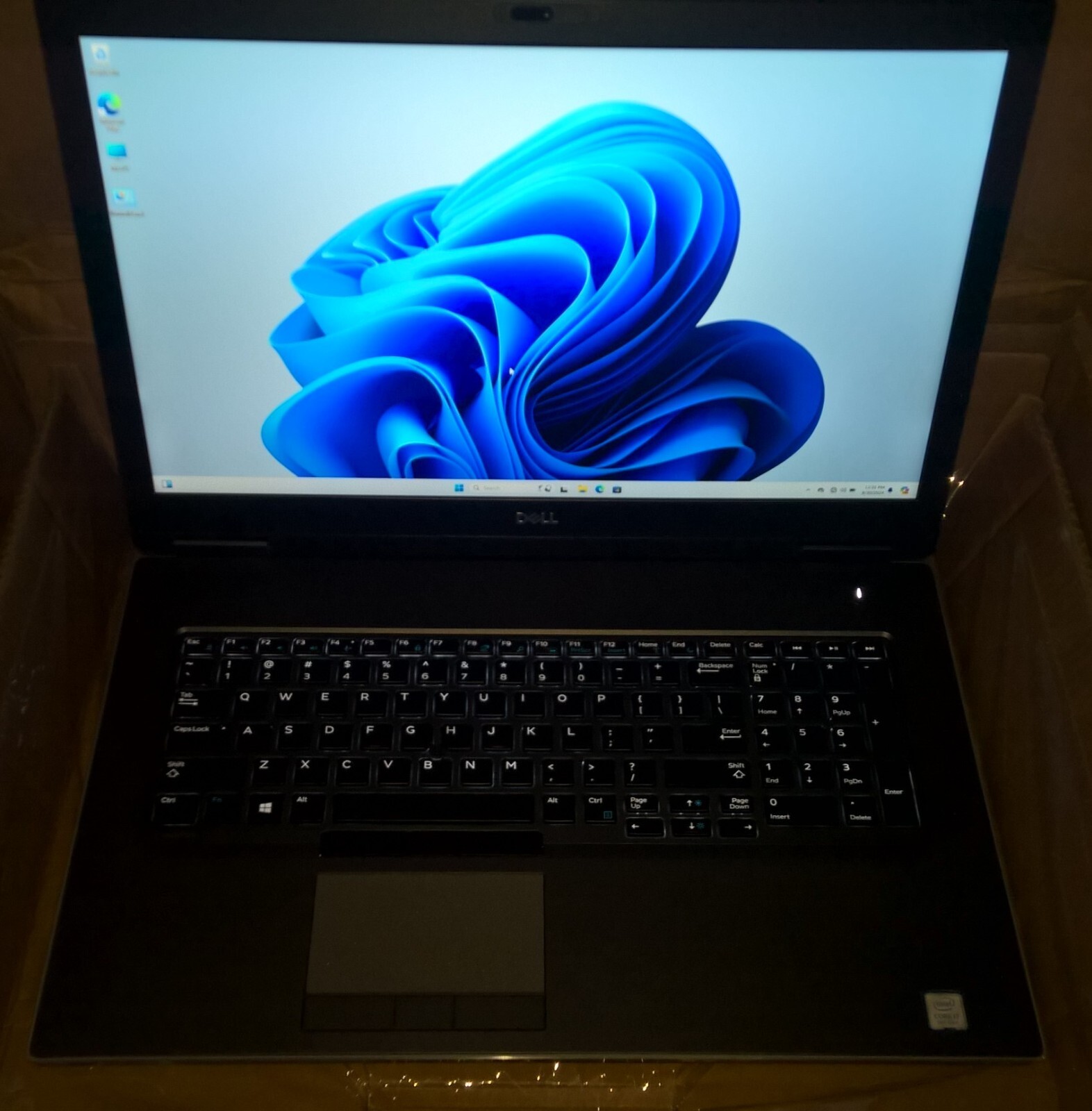 Dell Precision 7740- i7 32GB RAM, 512GB SSD, 17″, Webcam, Windows 11 Pro