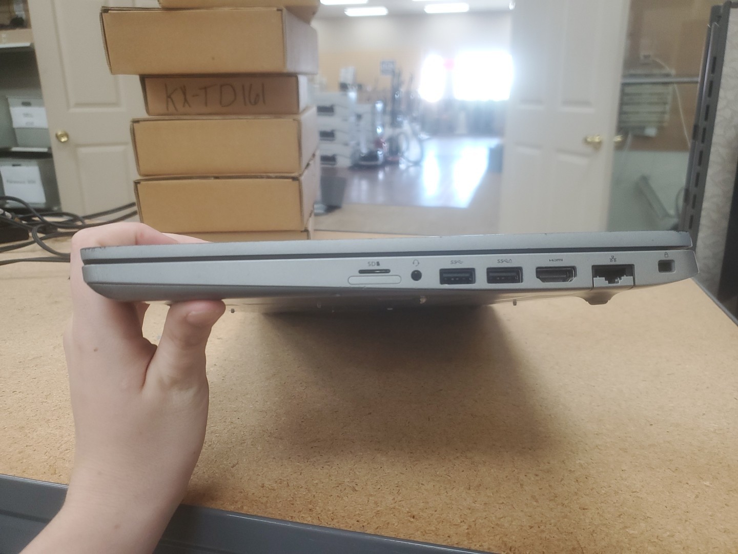 Dell Precision 3550 Laptop – i5-10310U 8GB 256GB SSD 15.6″ 051326-2