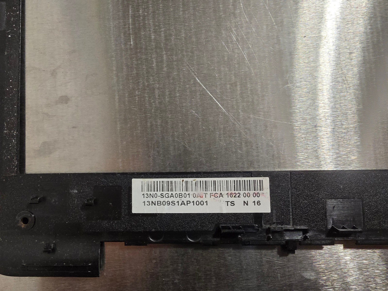 ASUS R556U X556U F556U R558 A558U FRAME FRAME LCD 13N0-SGA0B01 13NB09S1AP1001